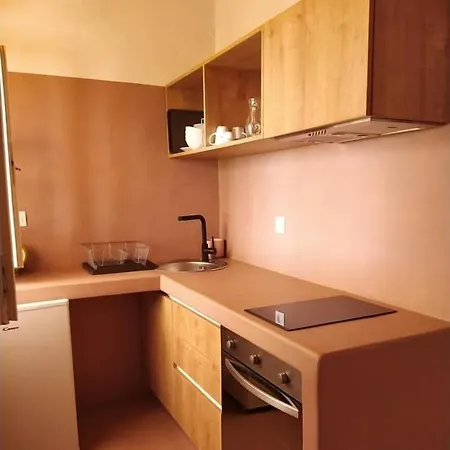 Traganitsa Apartment *